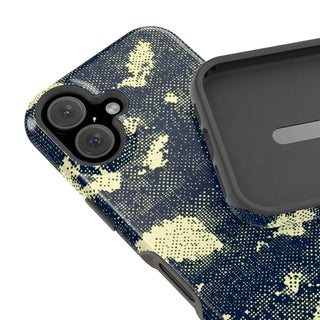 Halftone Horizon - iPhone MagSafe