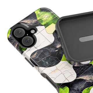 Verdant Flow - iPhone MagSafe